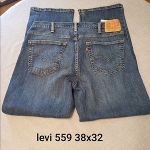 Men’s Levi’s 38x32 style 559